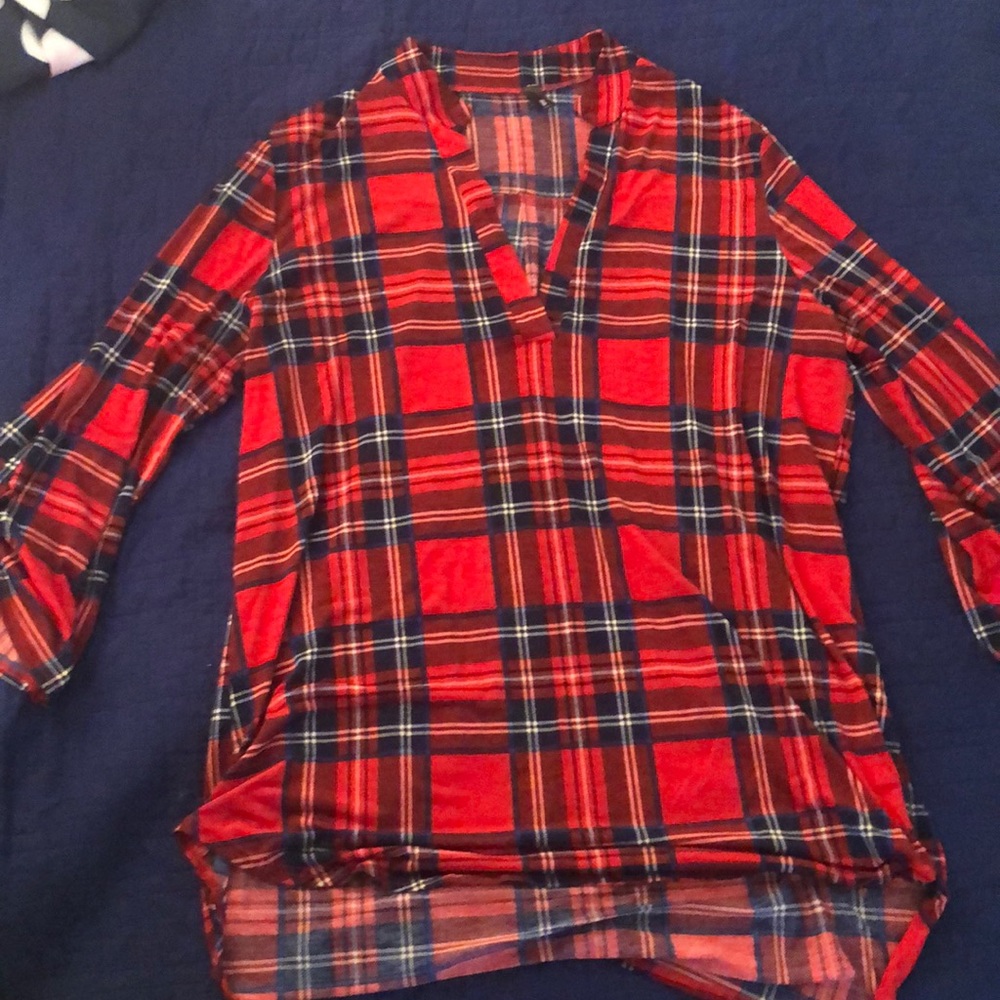 Long sleeve plaid shirt